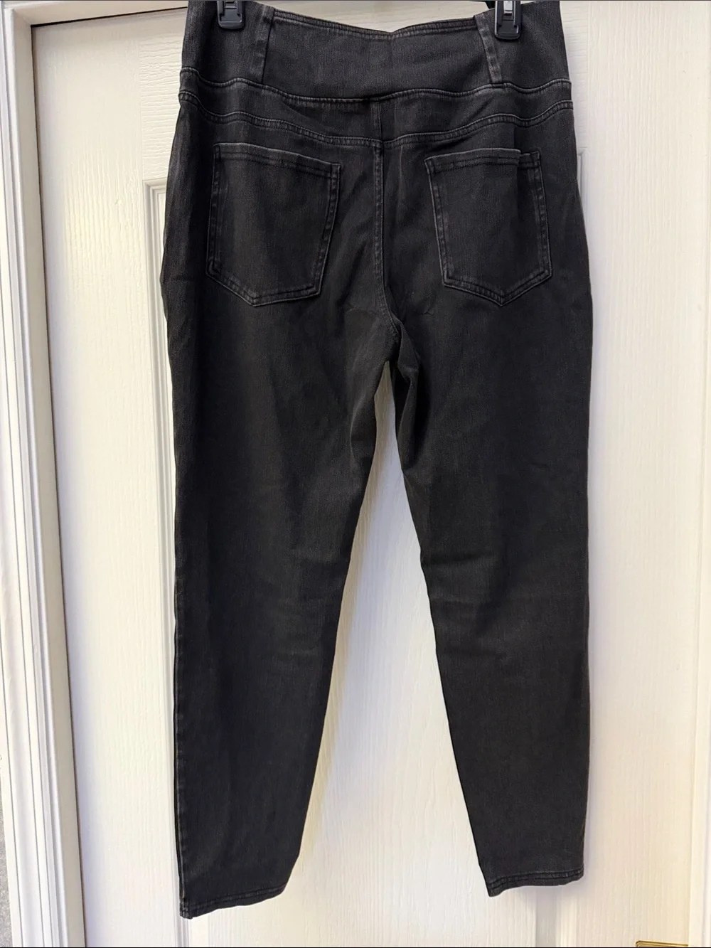 NWT HALARA Flex Black High-Rise Cross-Waist Jean Leggings